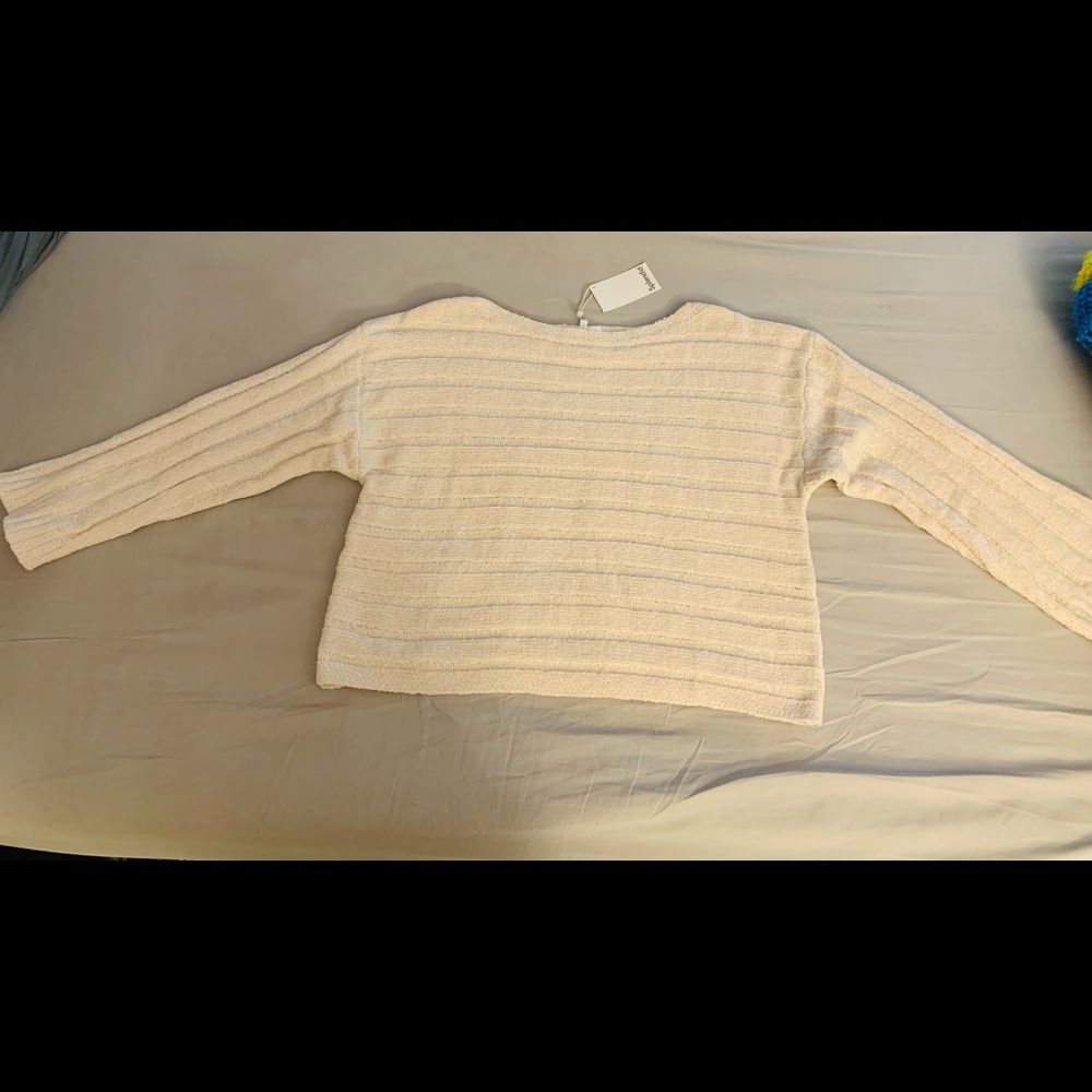 Women’s Splendid brand pullover sweater in size xl